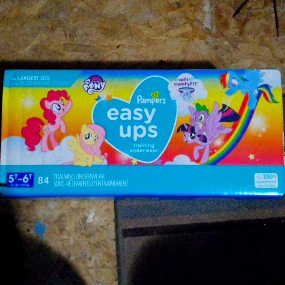 84 count box of size 5T-6T (41+lb) Pampers easy ups / training underwear